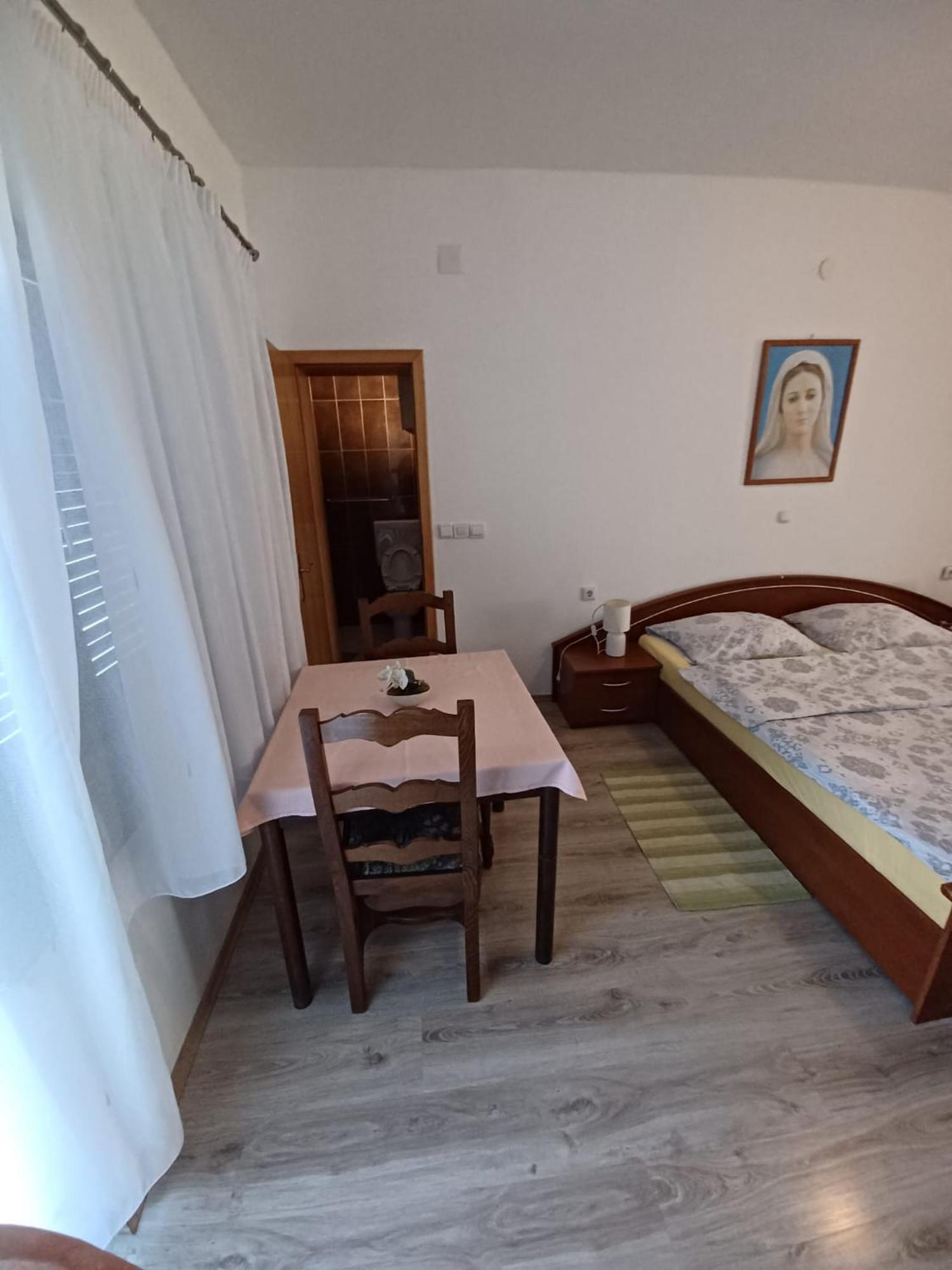Bed & Breakfast Helena Grabovac Kültér fotó