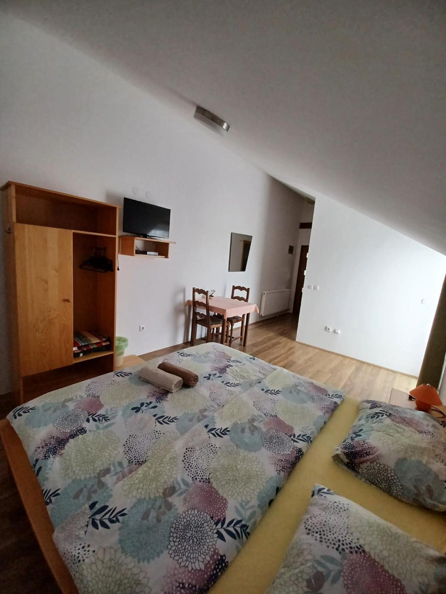 Bed & Breakfast Helena Grabovac Kültér fotó